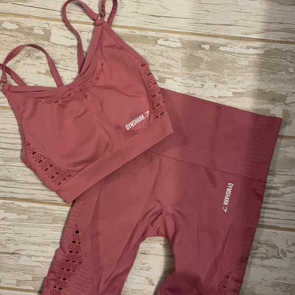 SOLD: rose PINK GYMSHARK SET